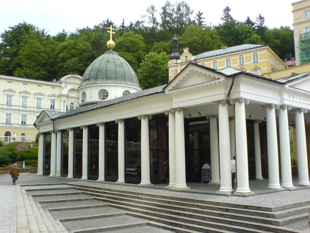 Topapartmany Lesni Mariánské Lázně Exterior foto
